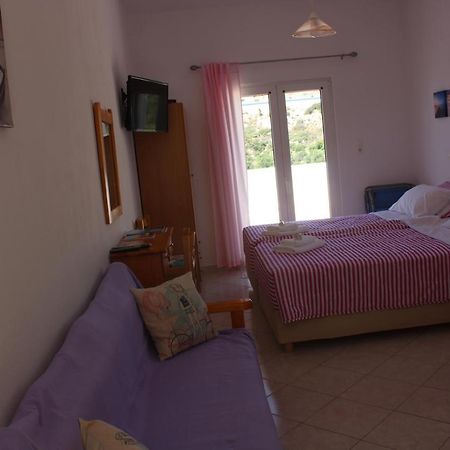 Aaron Studios Apartments Agia Fotia  Buitenkant foto