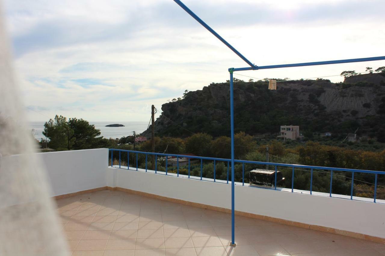 Aaron Studios Apartments Agia Fotia  Buitenkant foto