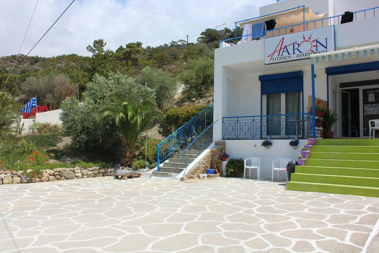 Aaron Studios Apartments Agia Fotia  Buitenkant foto