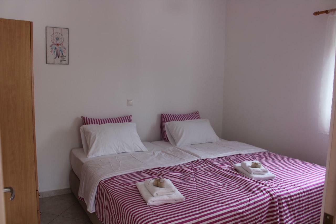 Aaron Studios Apartments Agia Fotia  Buitenkant foto