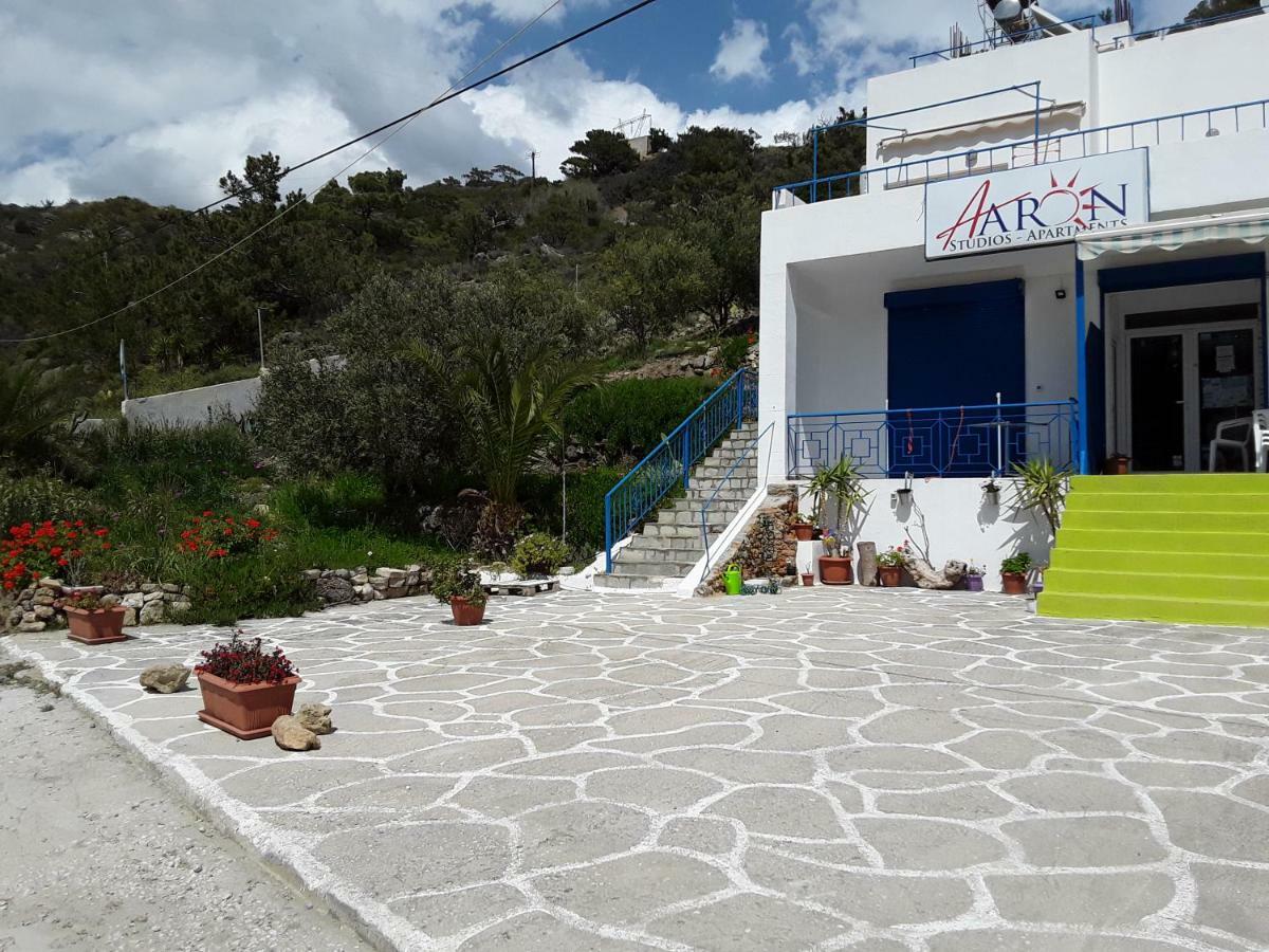 Aaron Studios Apartments Agia Fotia  Buitenkant foto