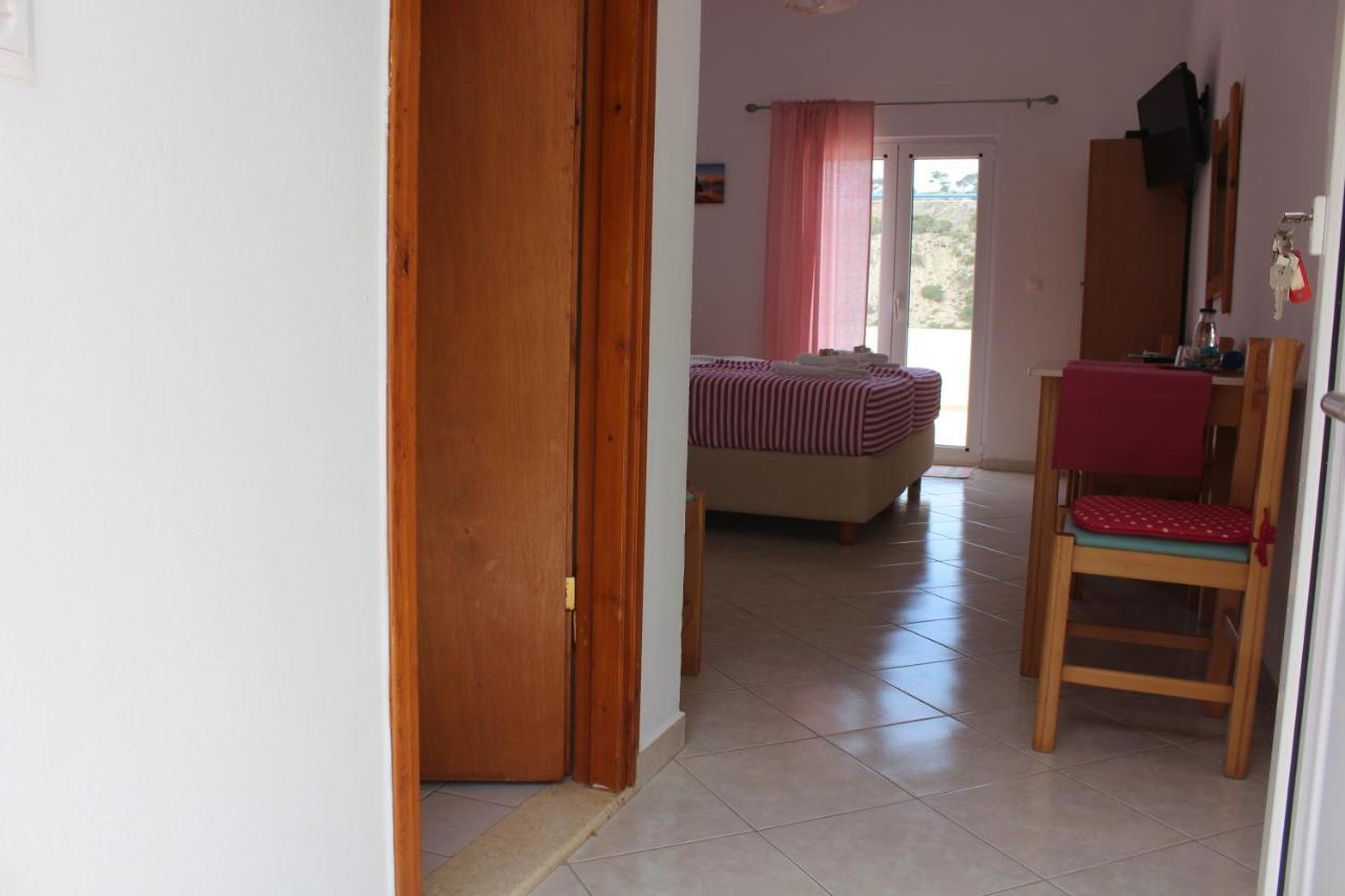 Aaron Studios Apartments Agia Fotia  Buitenkant foto